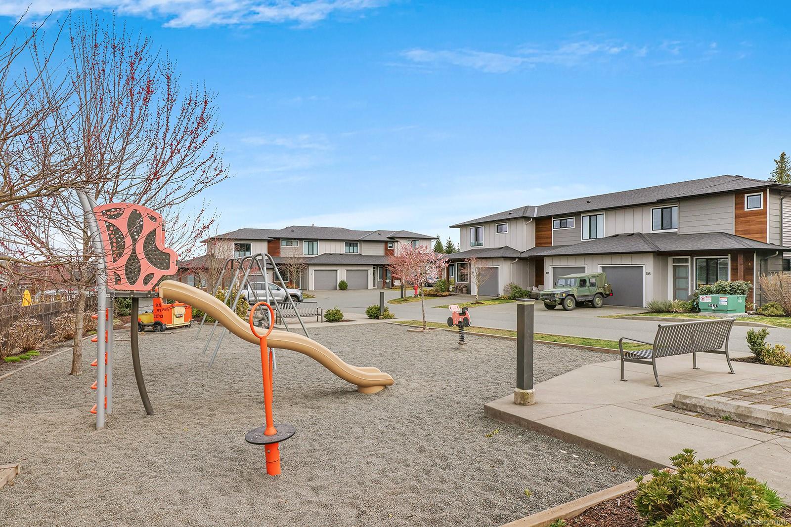 2607 Kendal Ave # 109