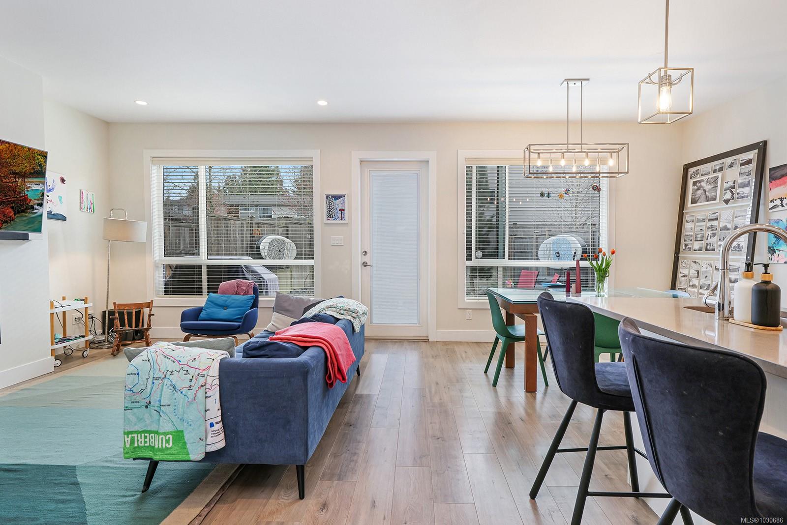 2607 Kendal Ave # 109