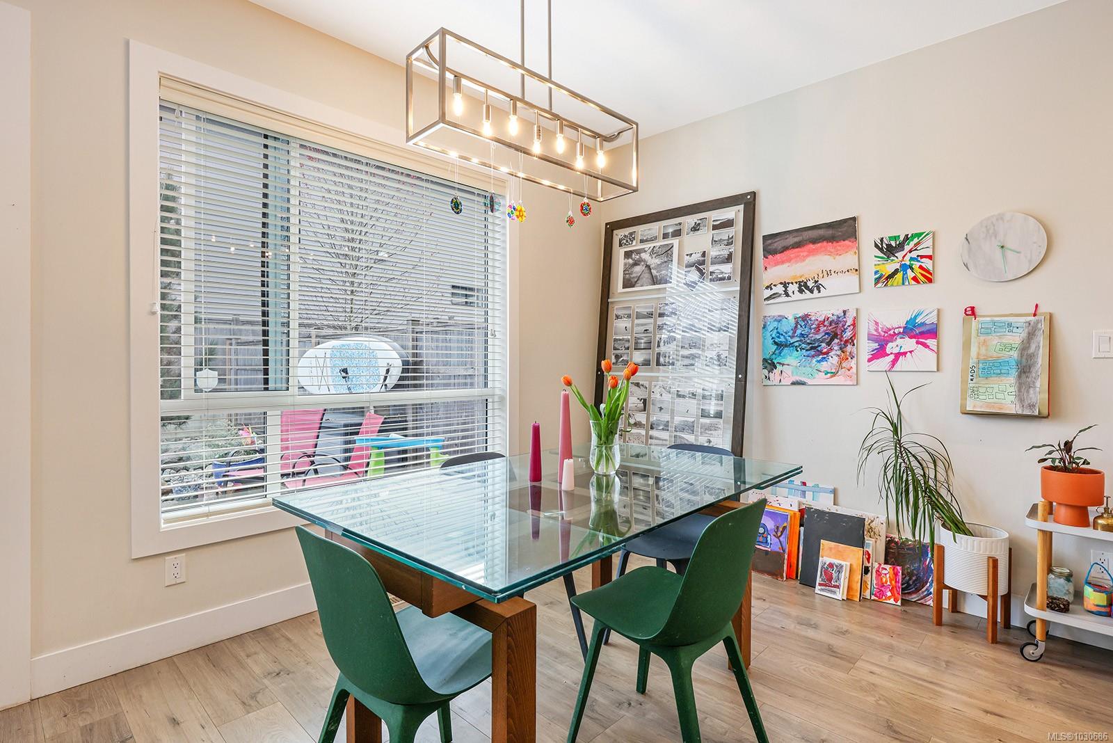 2607 Kendal Ave # 109