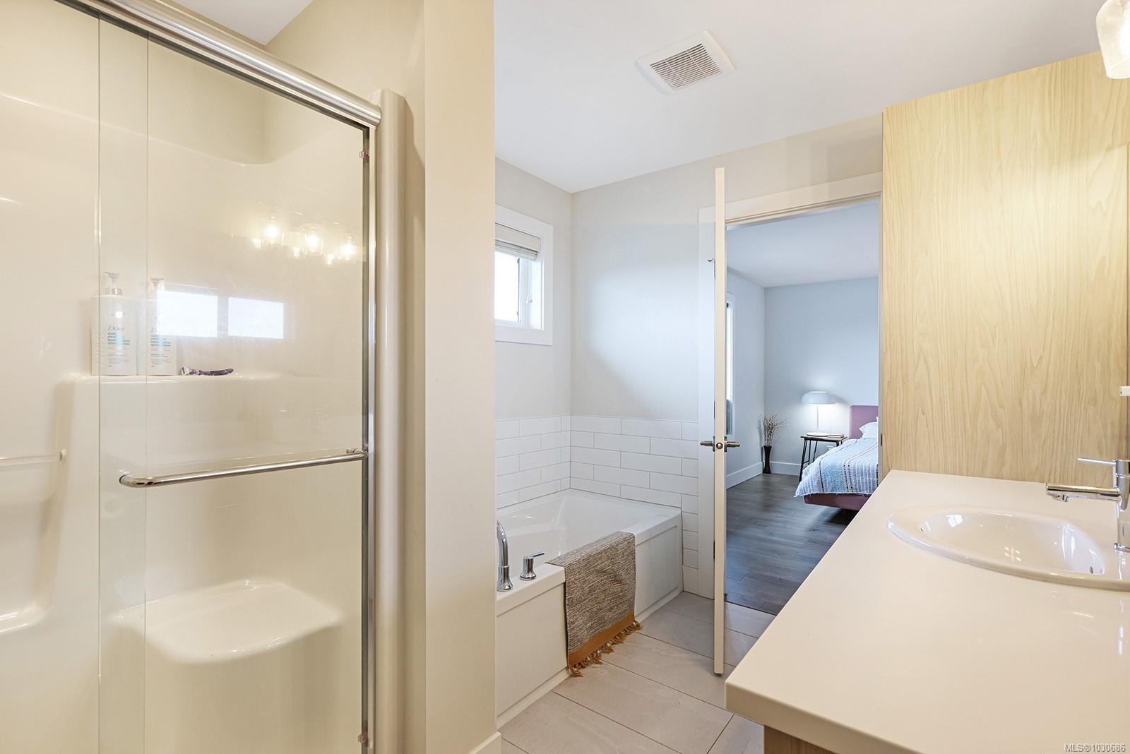 2607 Kendal Ave # 109