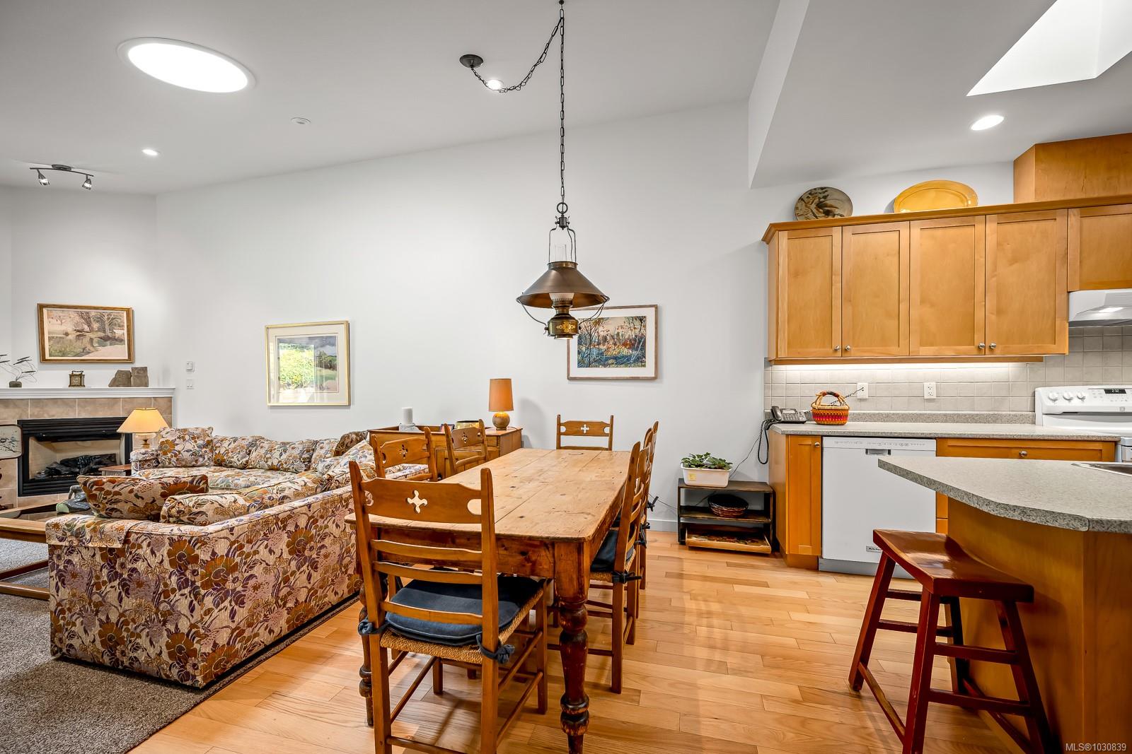 2001 Blue Jay Pl # 50