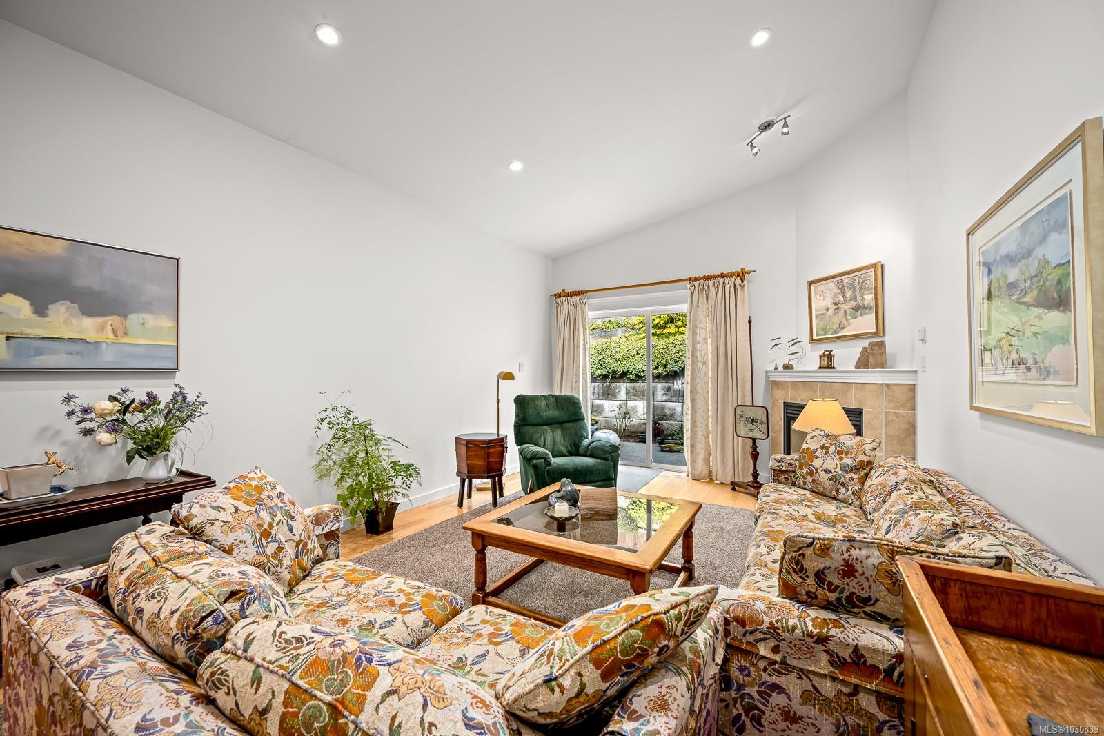 2001 Blue Jay Pl # 50