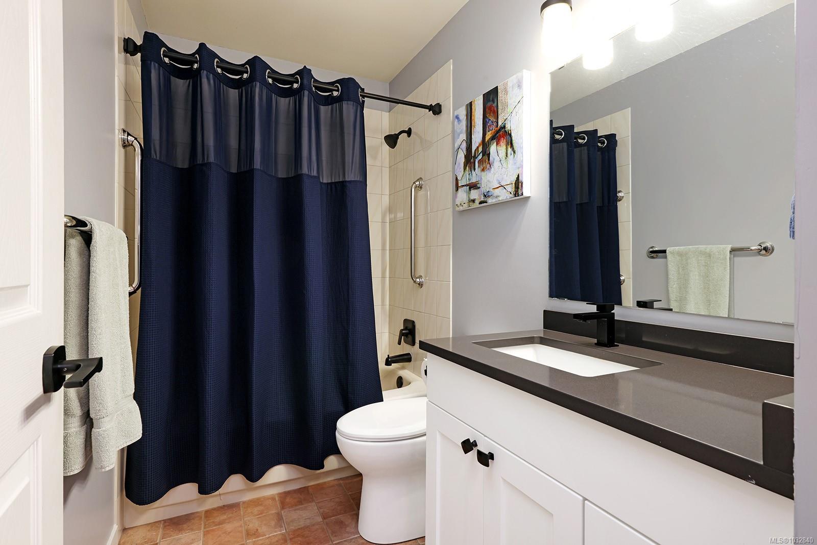 1501 Balmoral Ave # 11