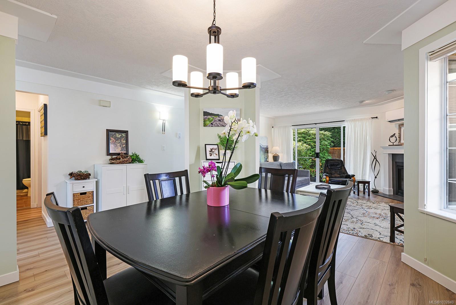 1501 Balmoral Ave # 11