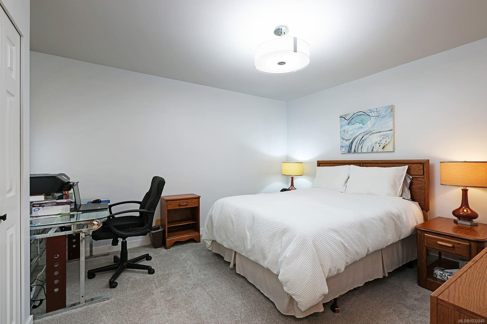 1501 Balmoral Ave # 11