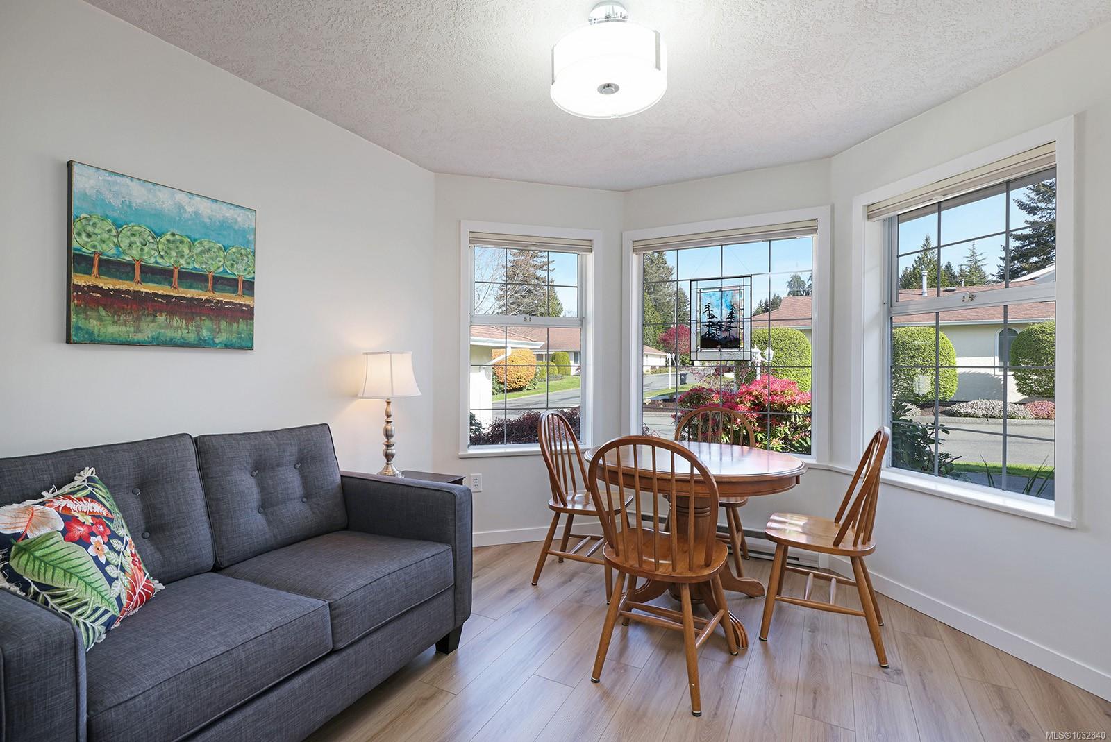 1501 Balmoral Ave # 11