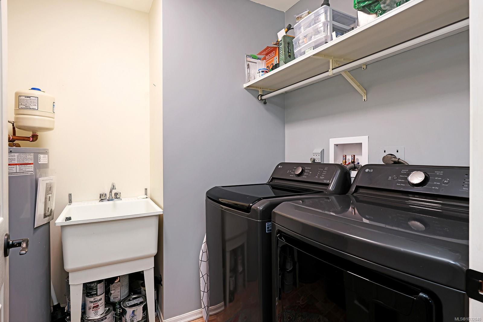 1501 Balmoral Ave # 11