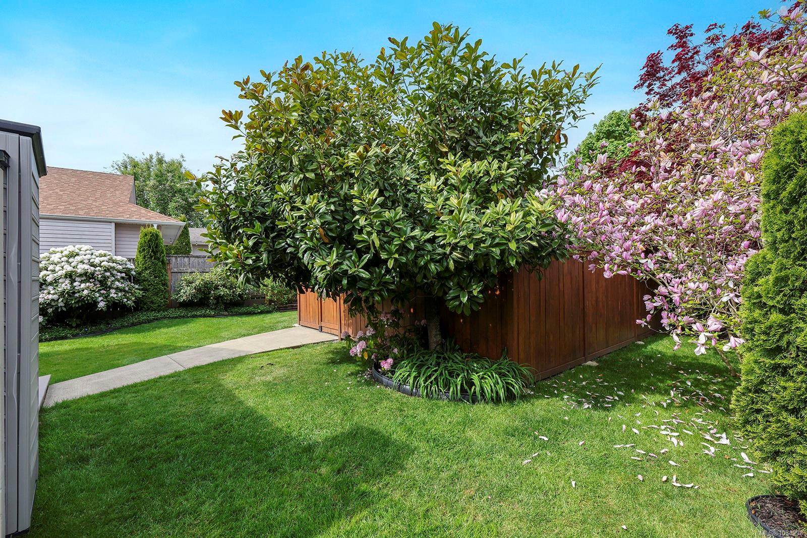 1272 Noel Ave
