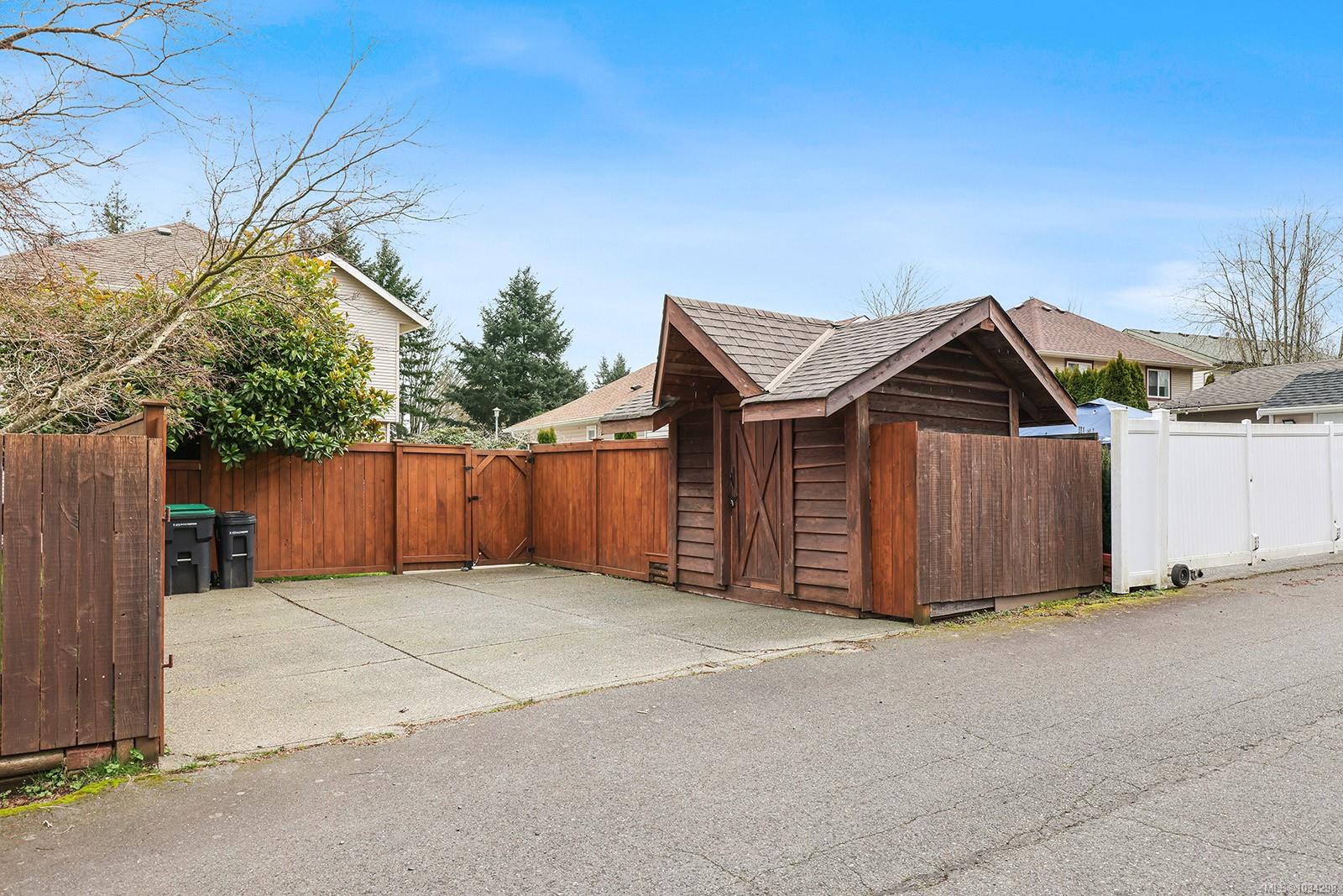 1272 Noel Ave