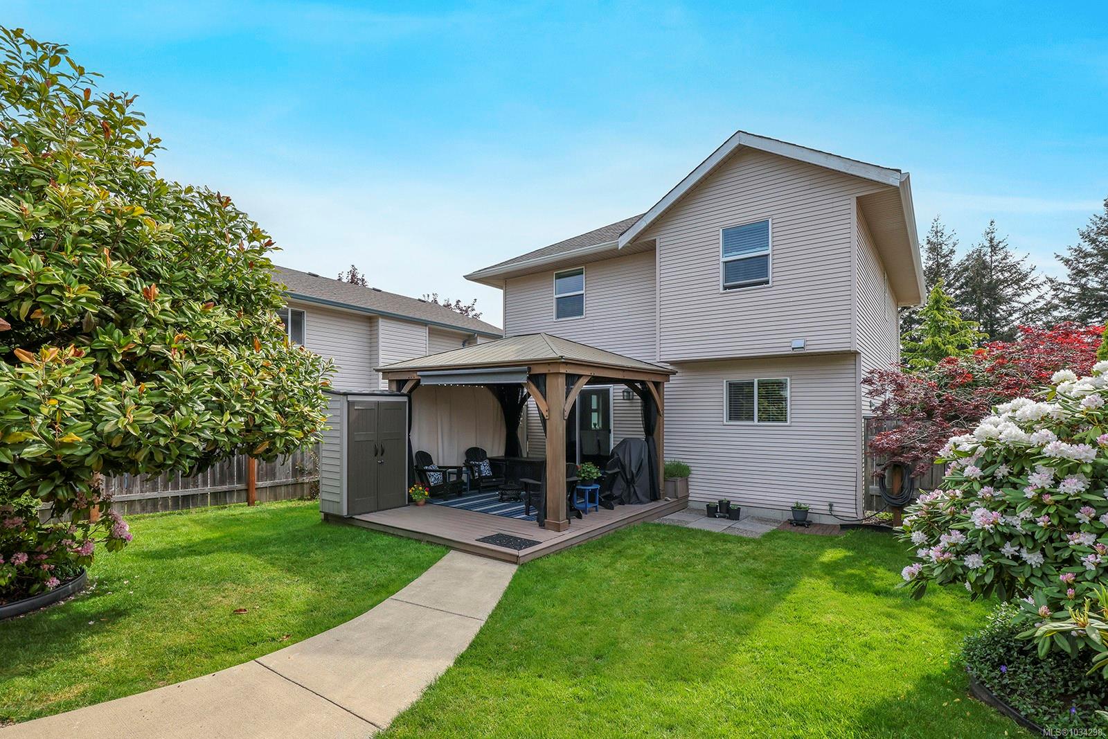 1272 Noel Ave
