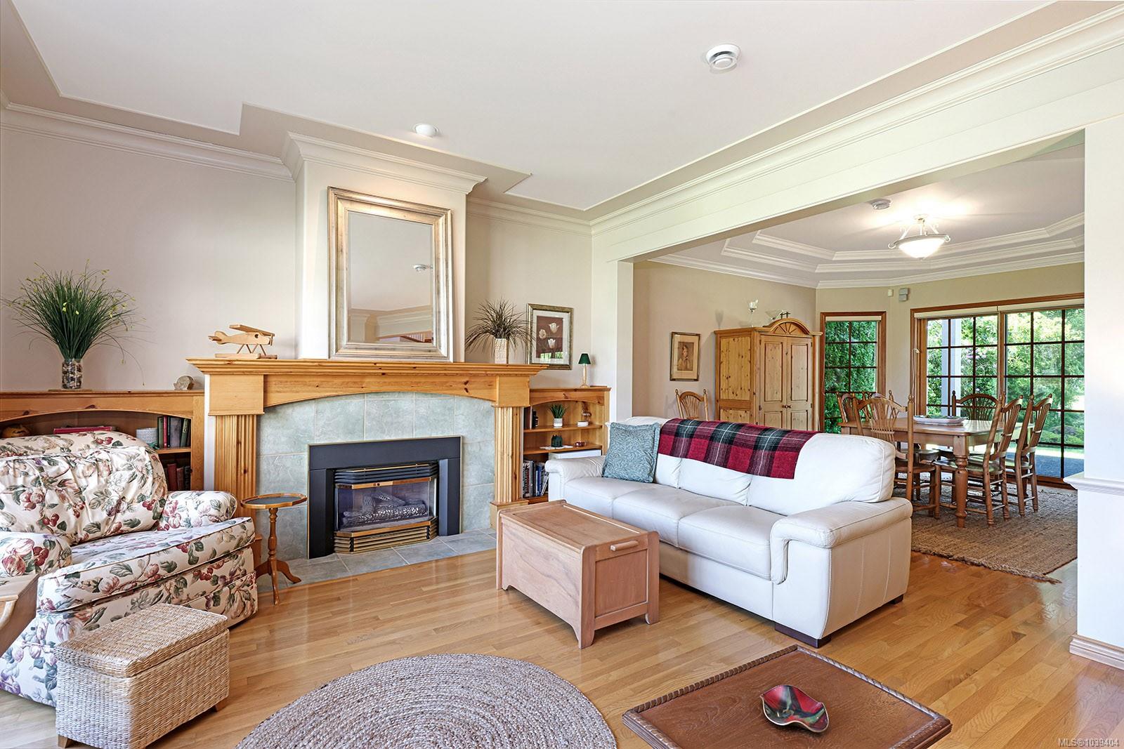 3331 Royal Vista Way