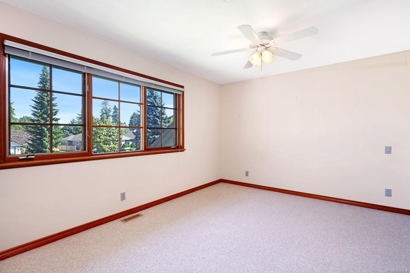 3331 Royal Vista Way