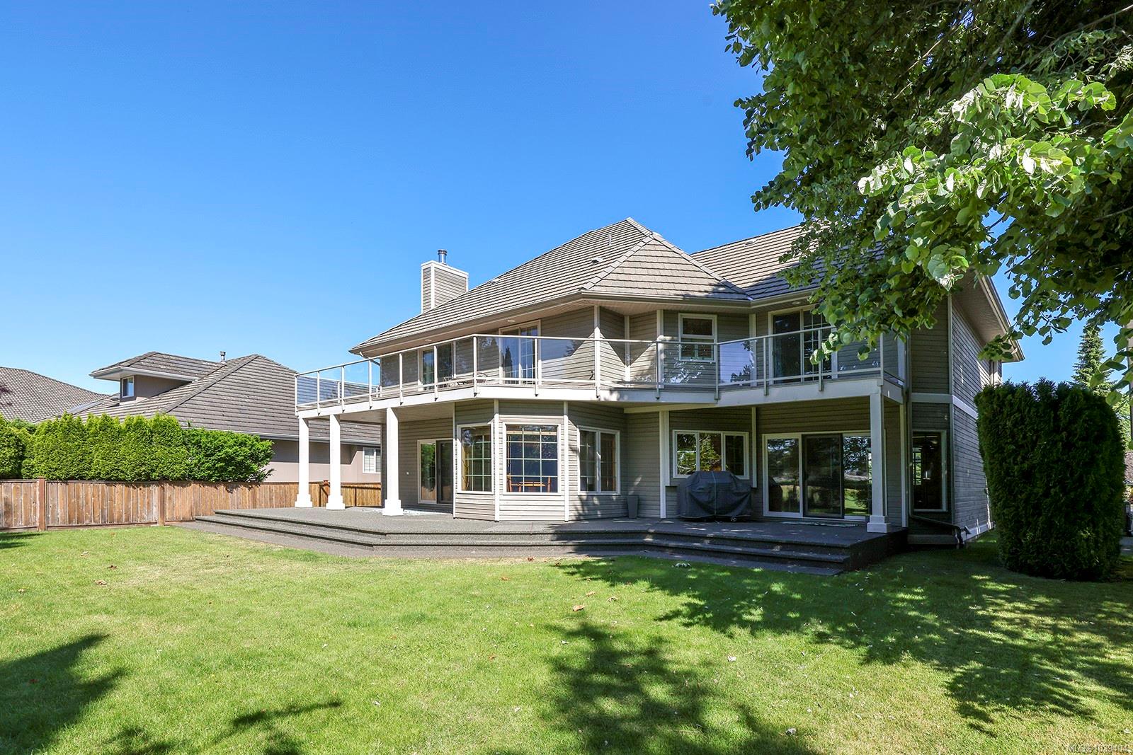 3331 Royal Vista Way