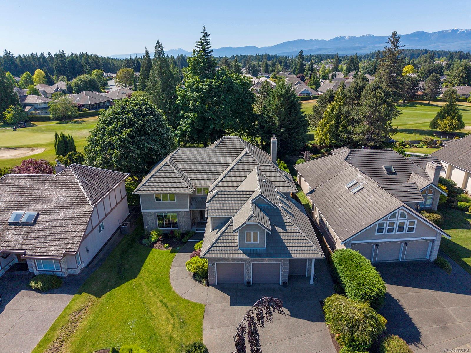 3331 Royal Vista Way