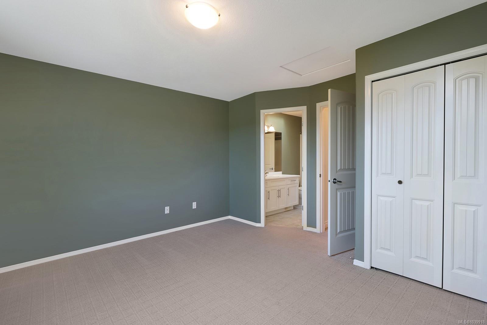 3399 Crown Isle Dr #382