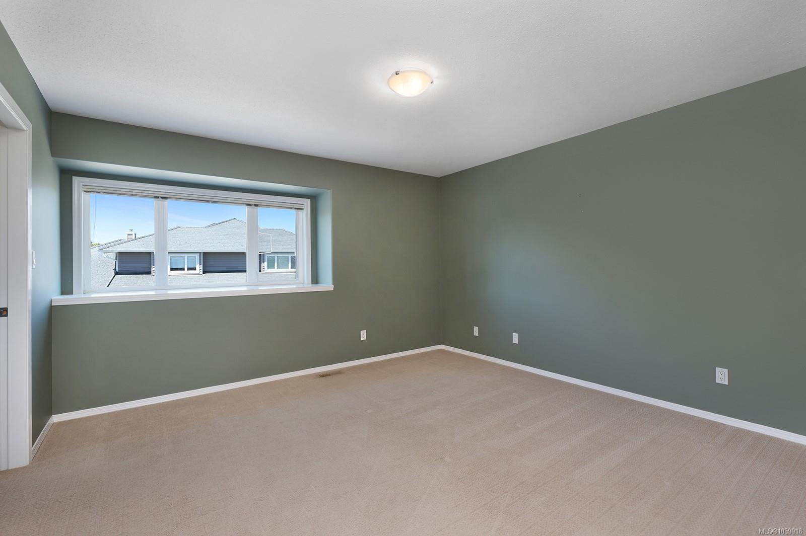 3399 Crown Isle Dr #382