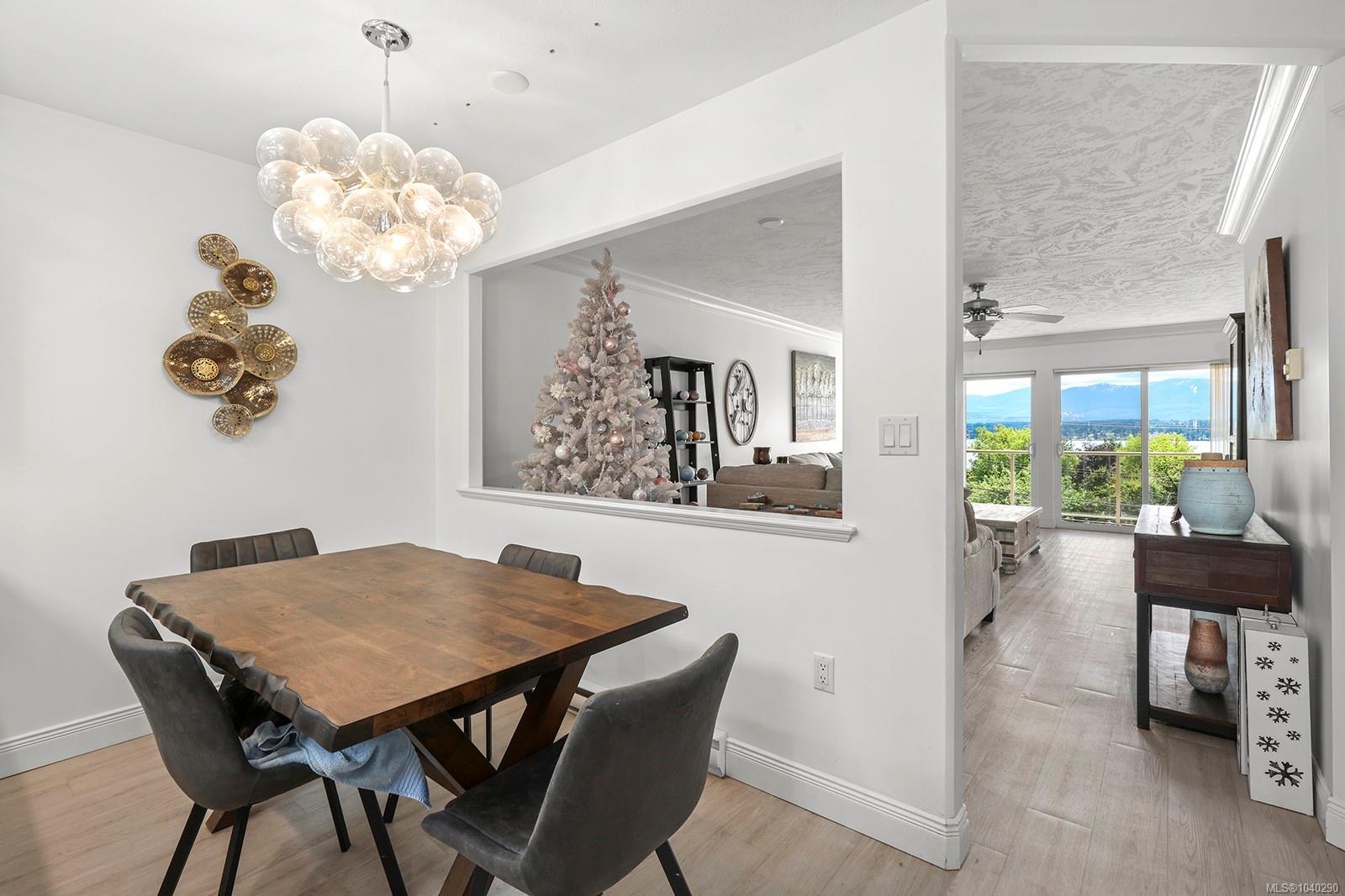 1860 Comox Ave Unit: #304