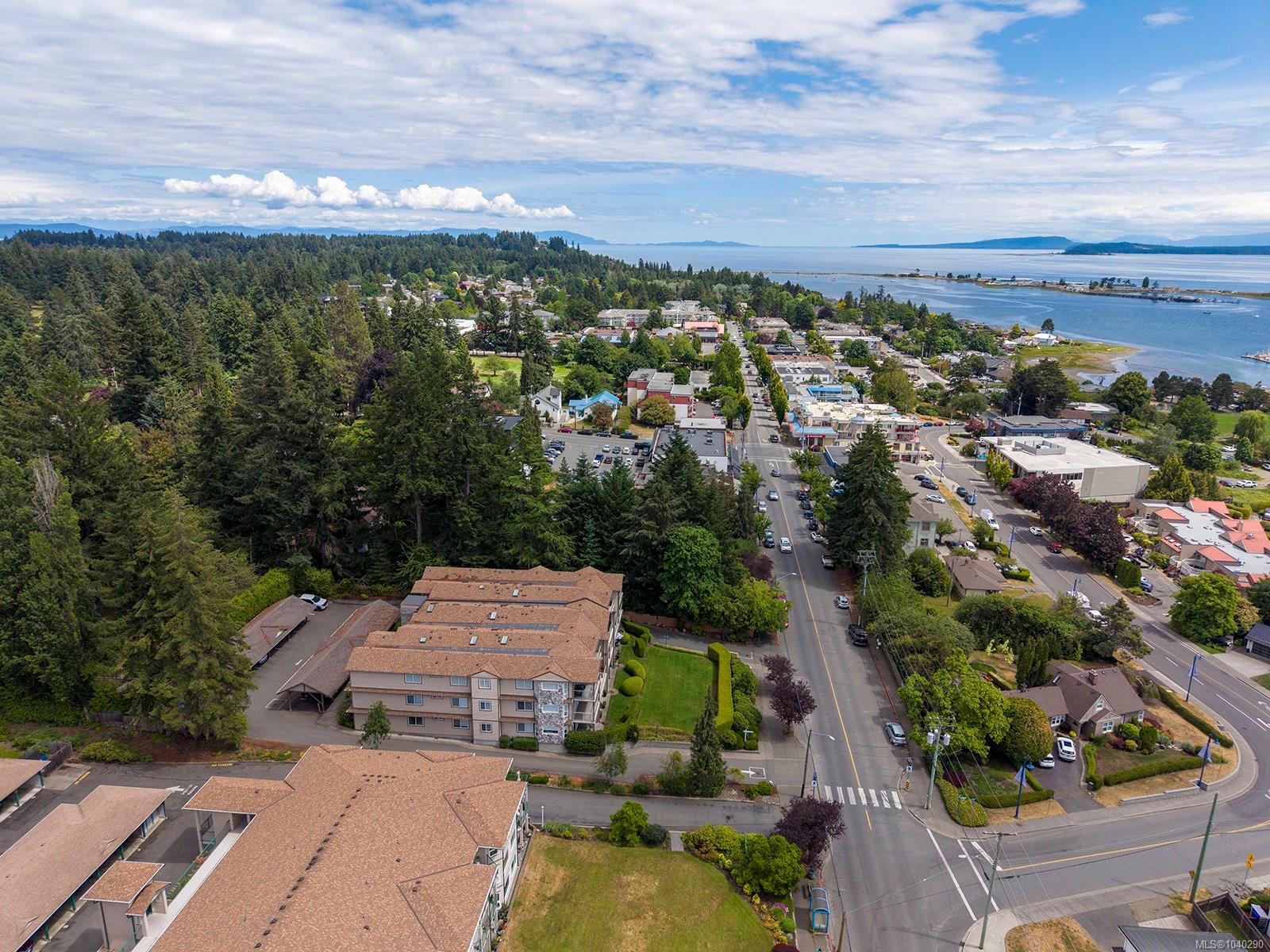 1860 Comox Ave Unit: #304