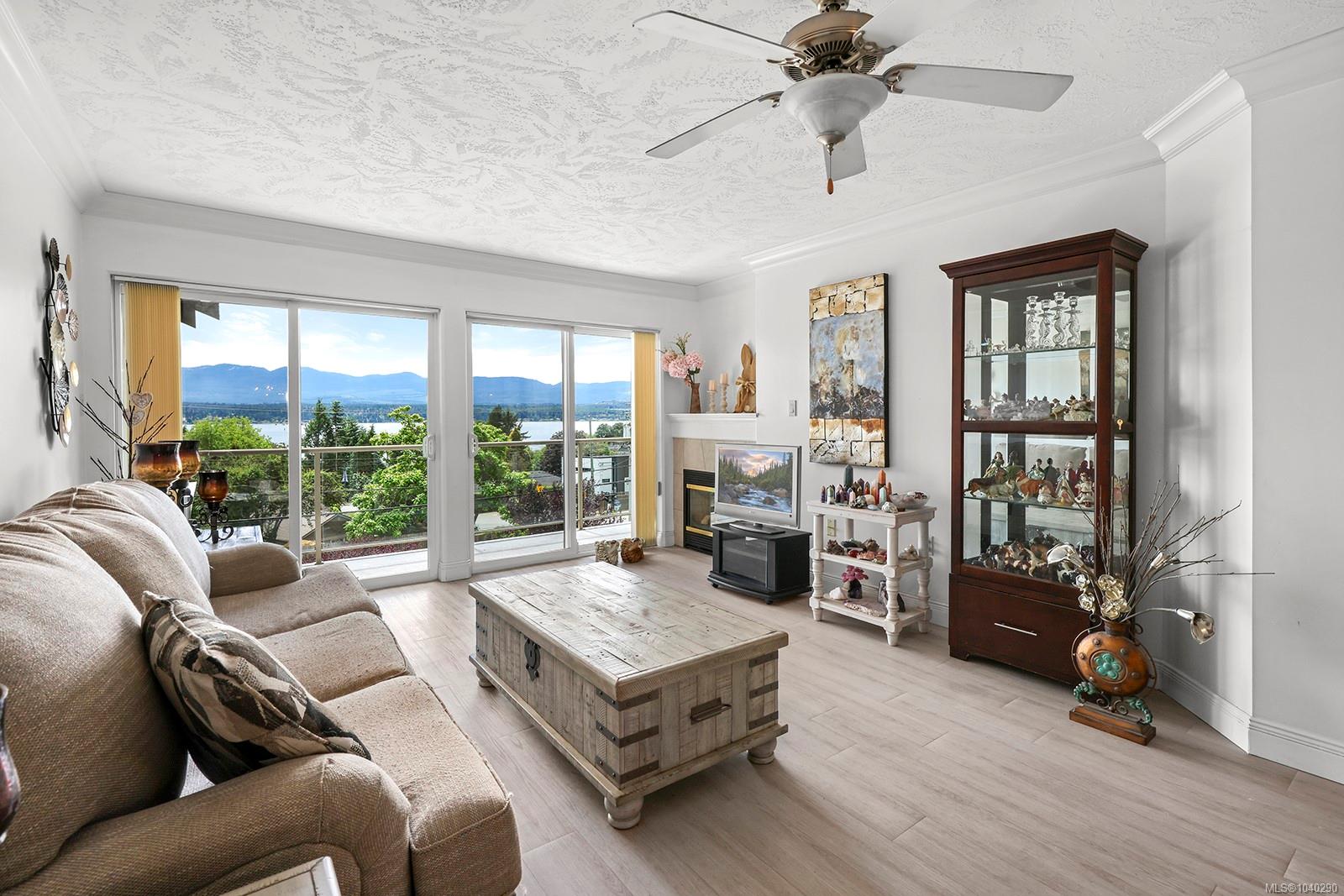 1860 Comox Ave Unit: #304