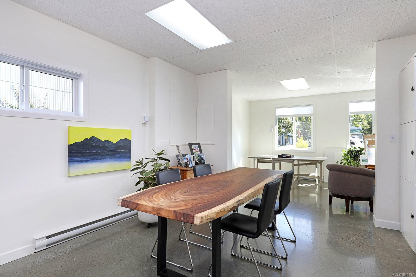 2449 Rosewall Cres #A/D & B/C