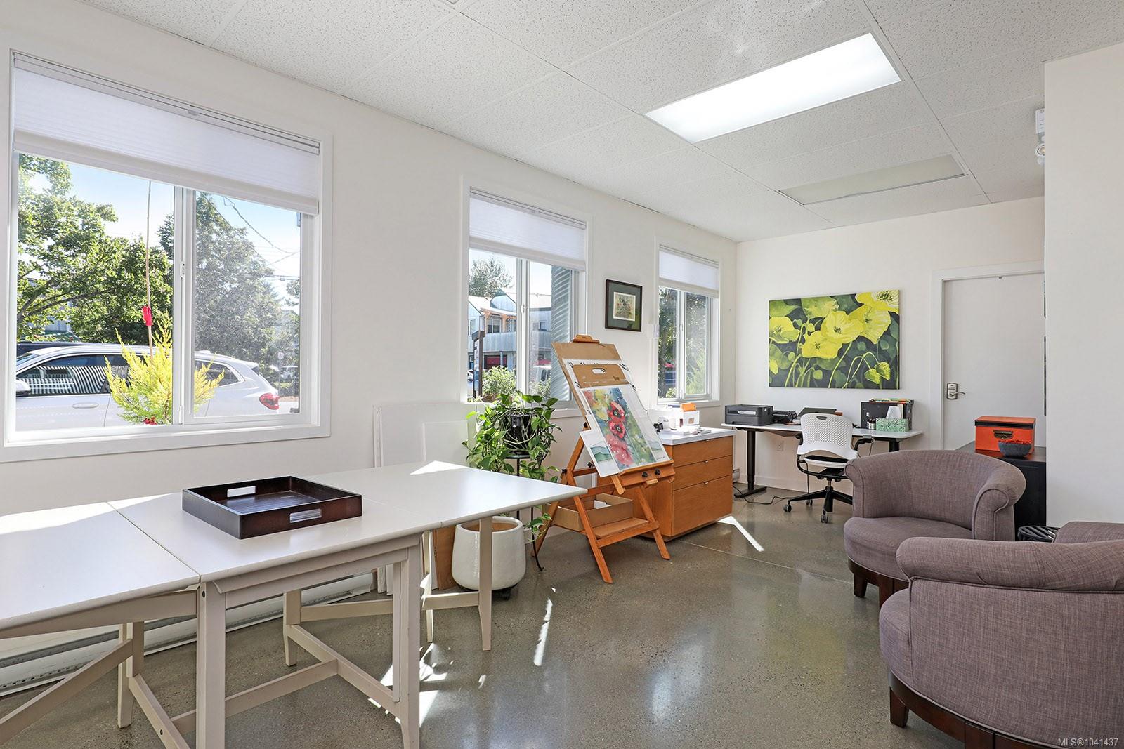 2449 Rosewall Cres #A/D & B/C