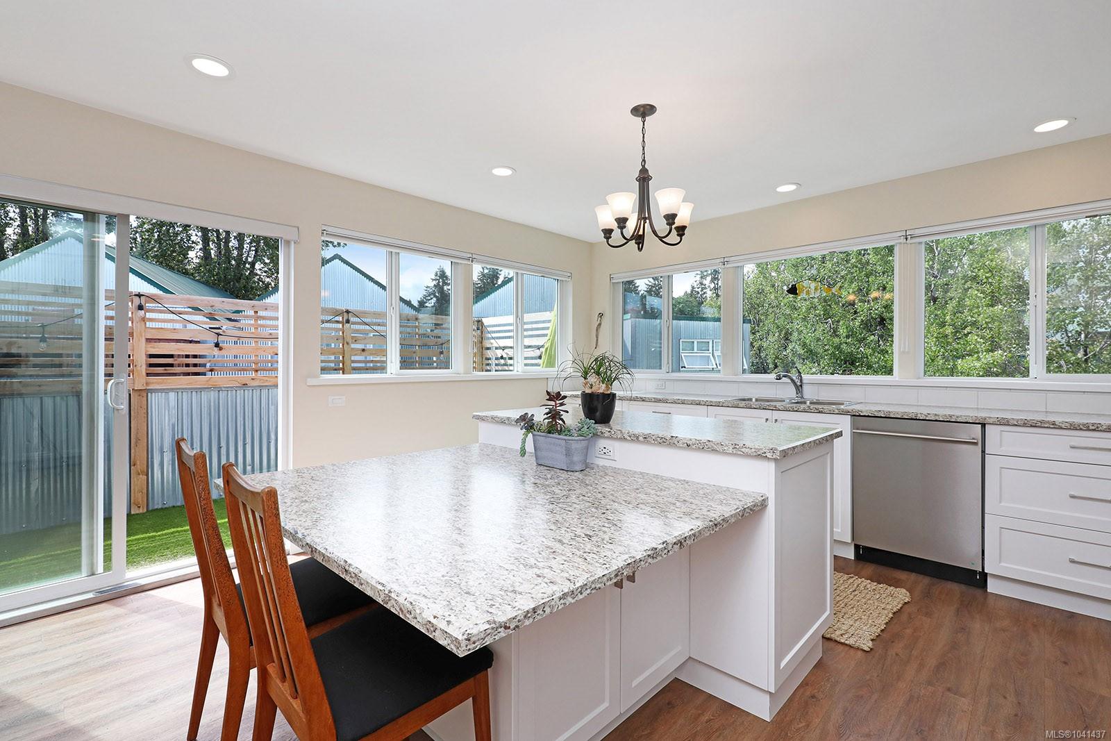 2449 Rosewall Cres #A/D & B/C