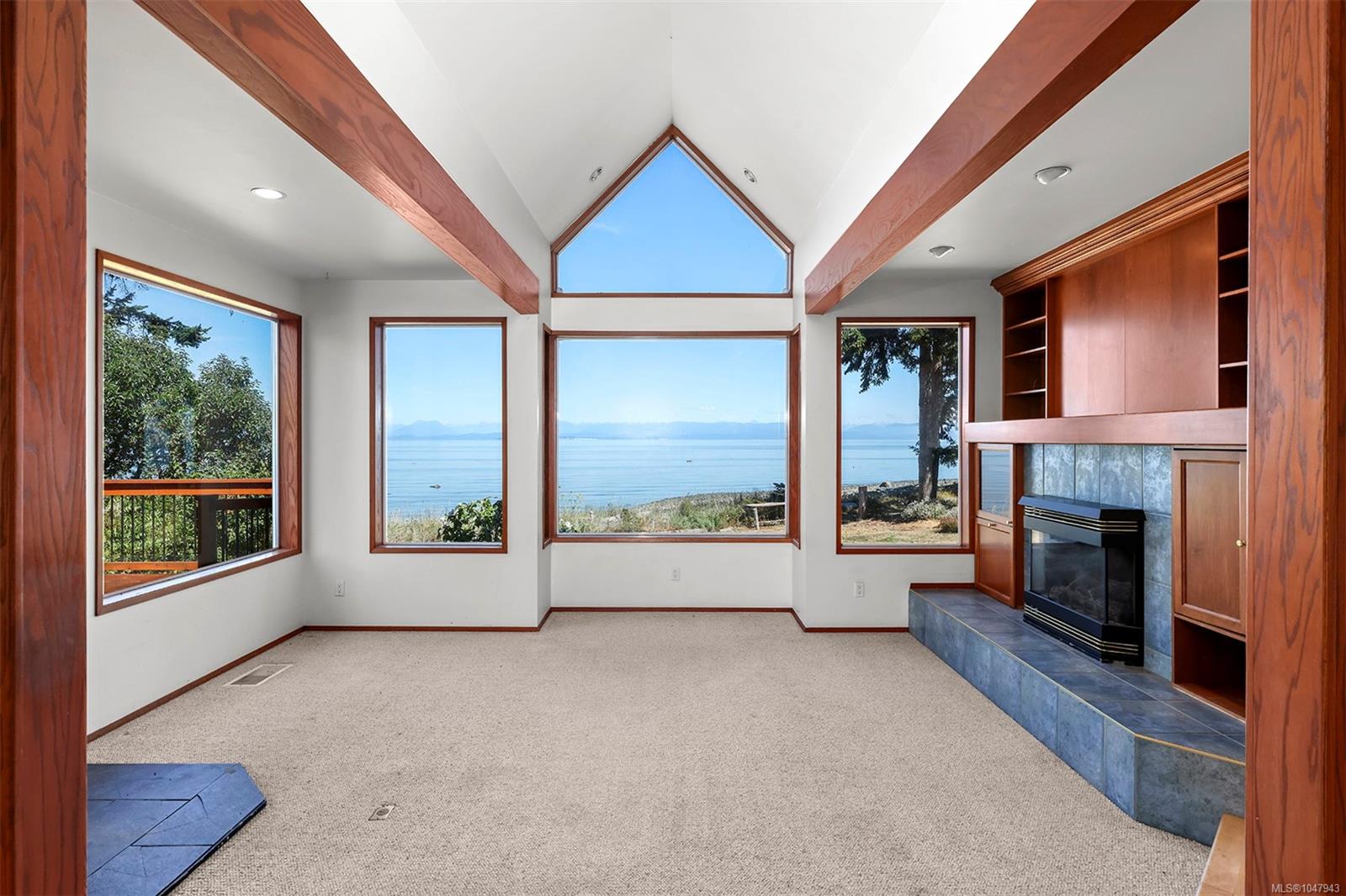 6336 Coho Dr