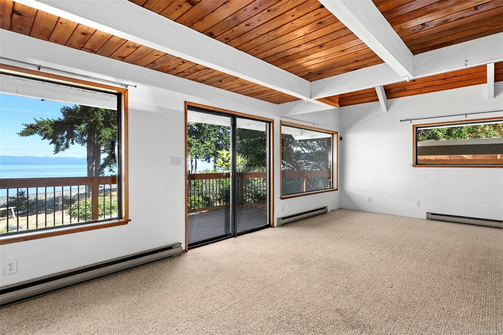 6336 Coho Dr