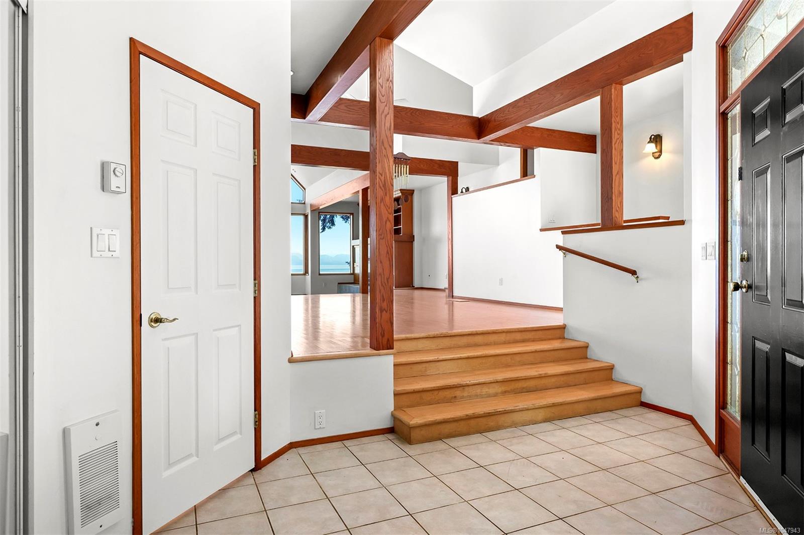 6336 Coho Dr