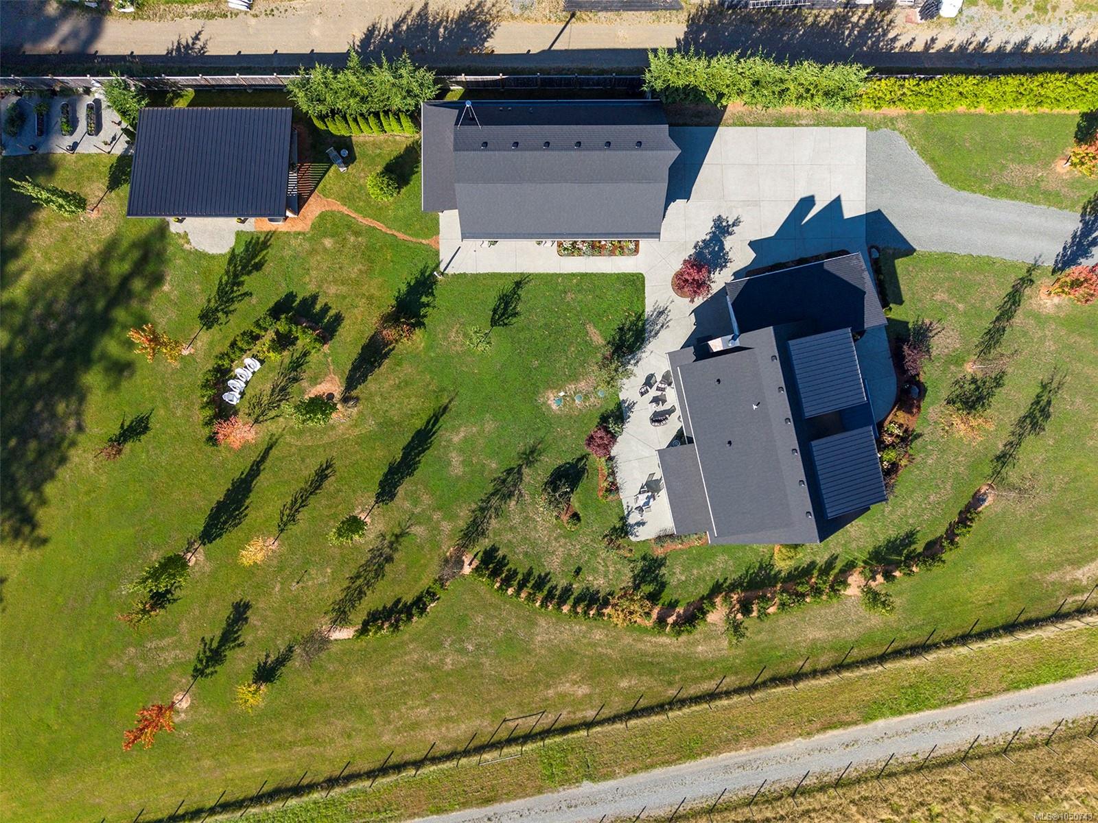 3553 Winn Rd