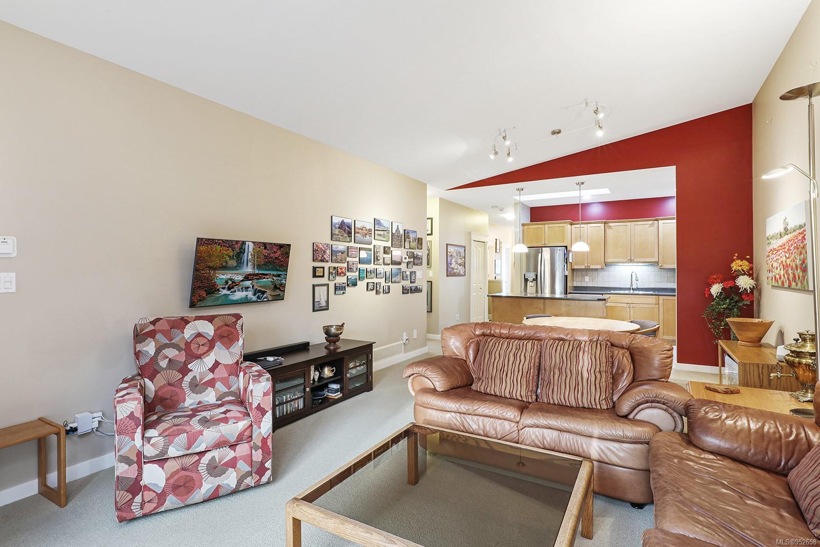 2001 Blue Jay Pl # 47