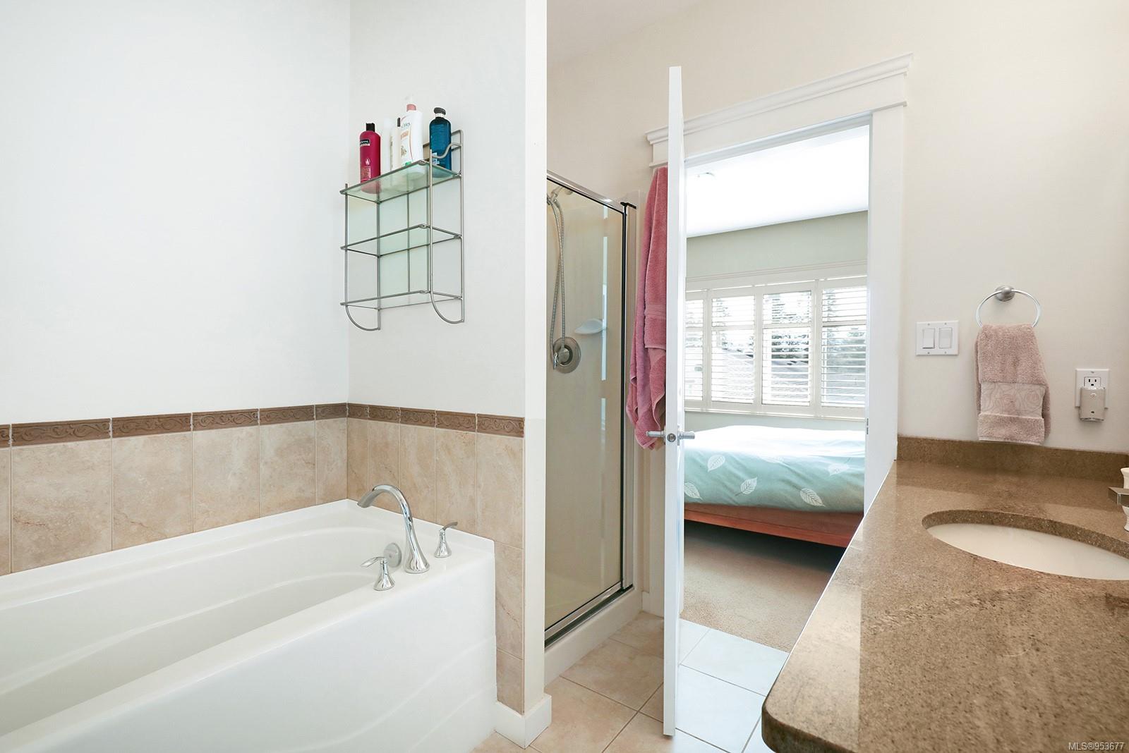 2001 Blue Jay Pl # 6