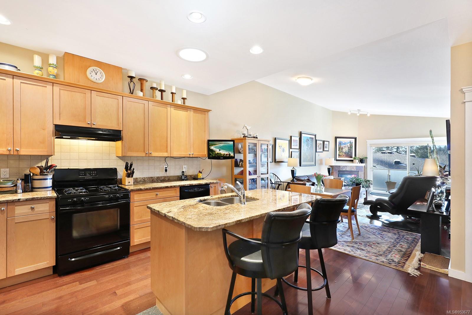 2001 Blue Jay Pl # 6