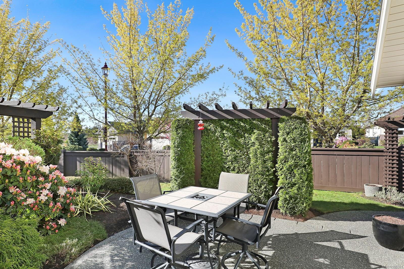 1055 Crown Isle Dr # 115