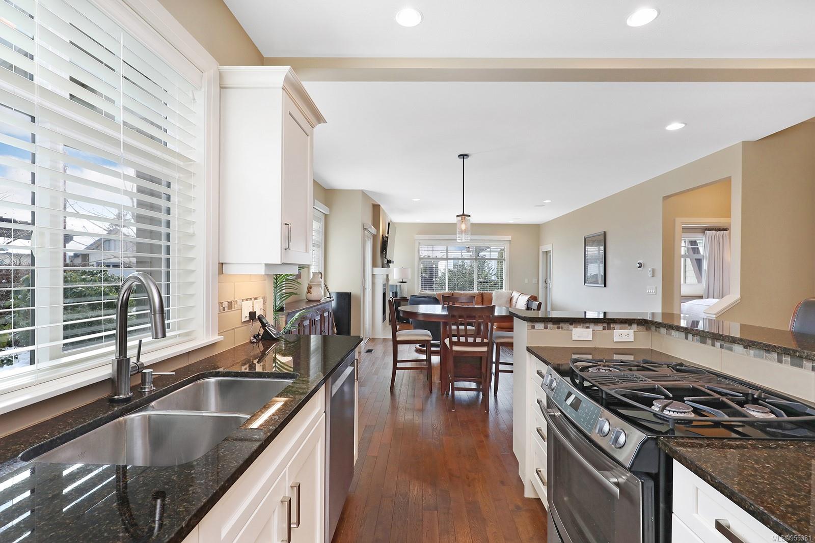 1055 Crown Isle Dr # 115