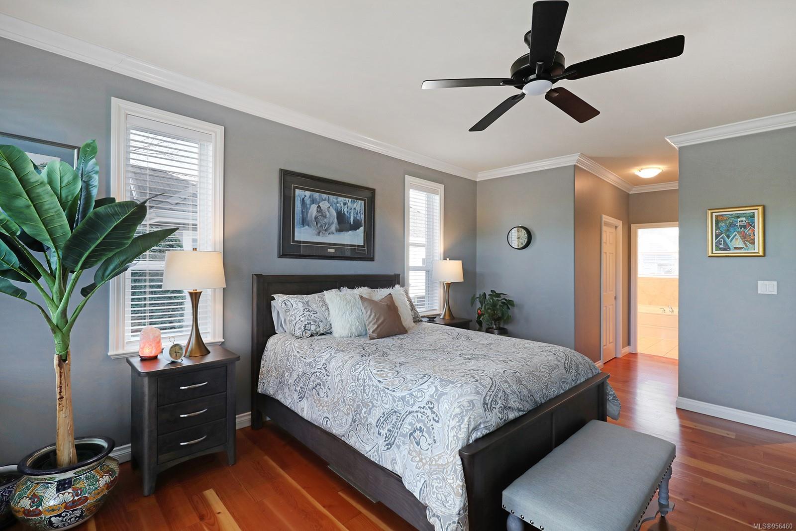 3304 Royal Vista Way