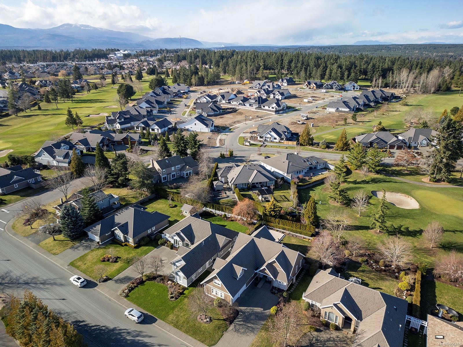 3304 Royal Vista Way