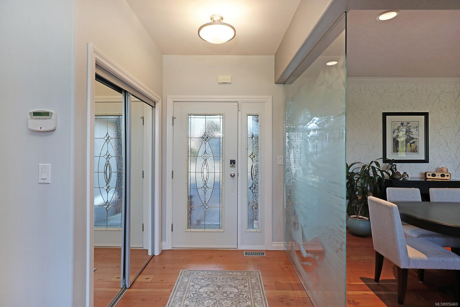 3304 Royal Vista Way