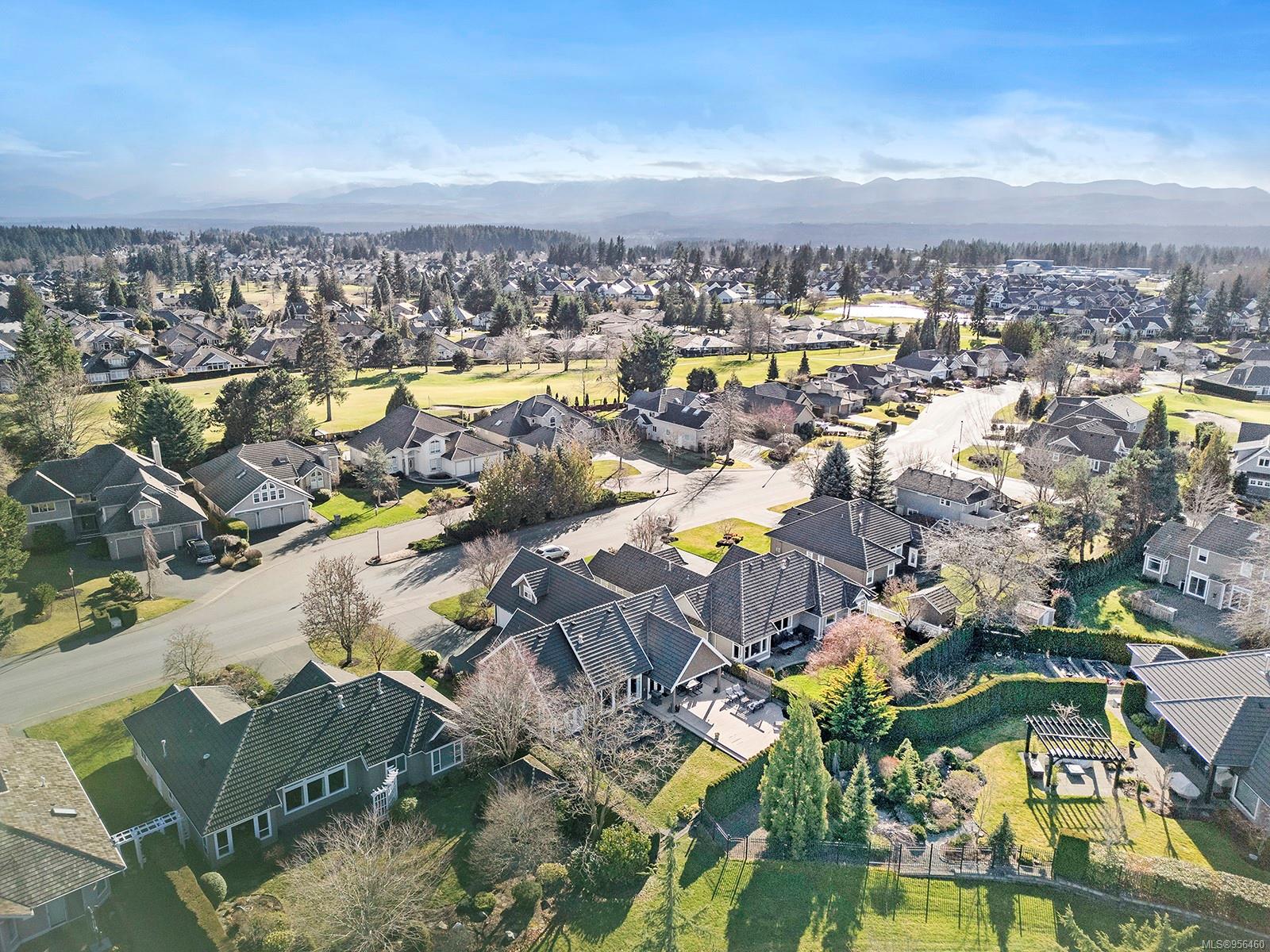 3304 Royal Vista Way