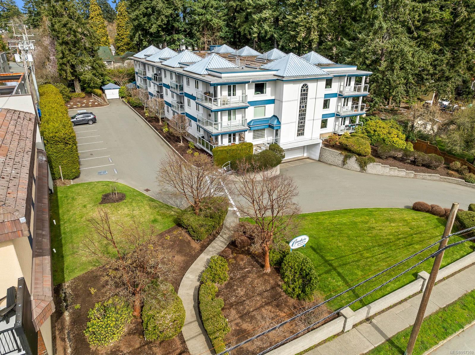 1970 Comox Ave Unit: 102