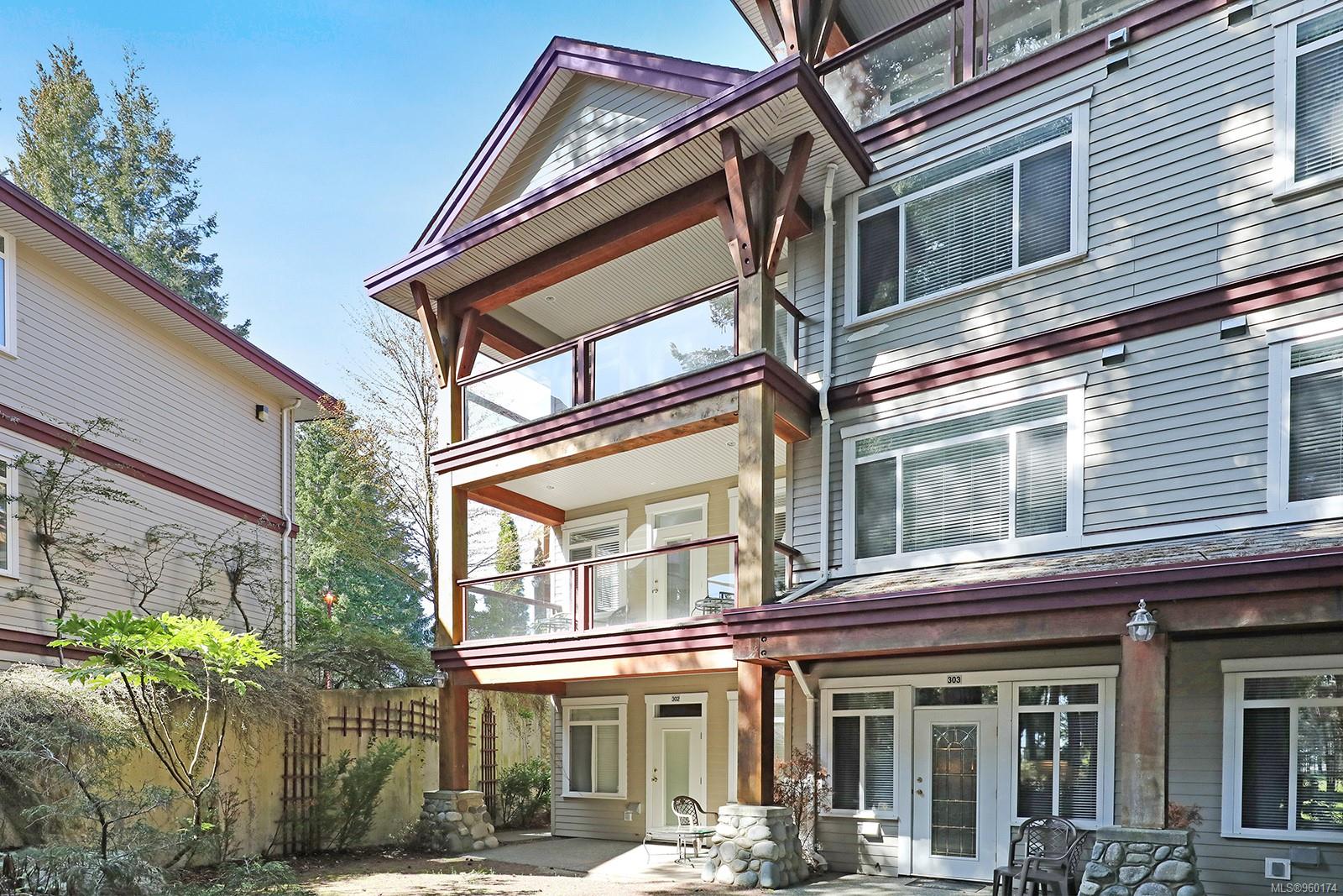 366 Clubhouse Dr Unit: 307/308D