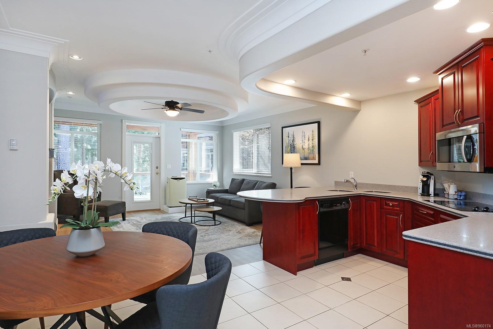 366 Clubhouse Dr Unit: 307/308D