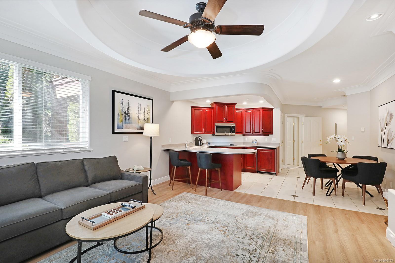 366 Clubhouse Dr Unit: 307/308D