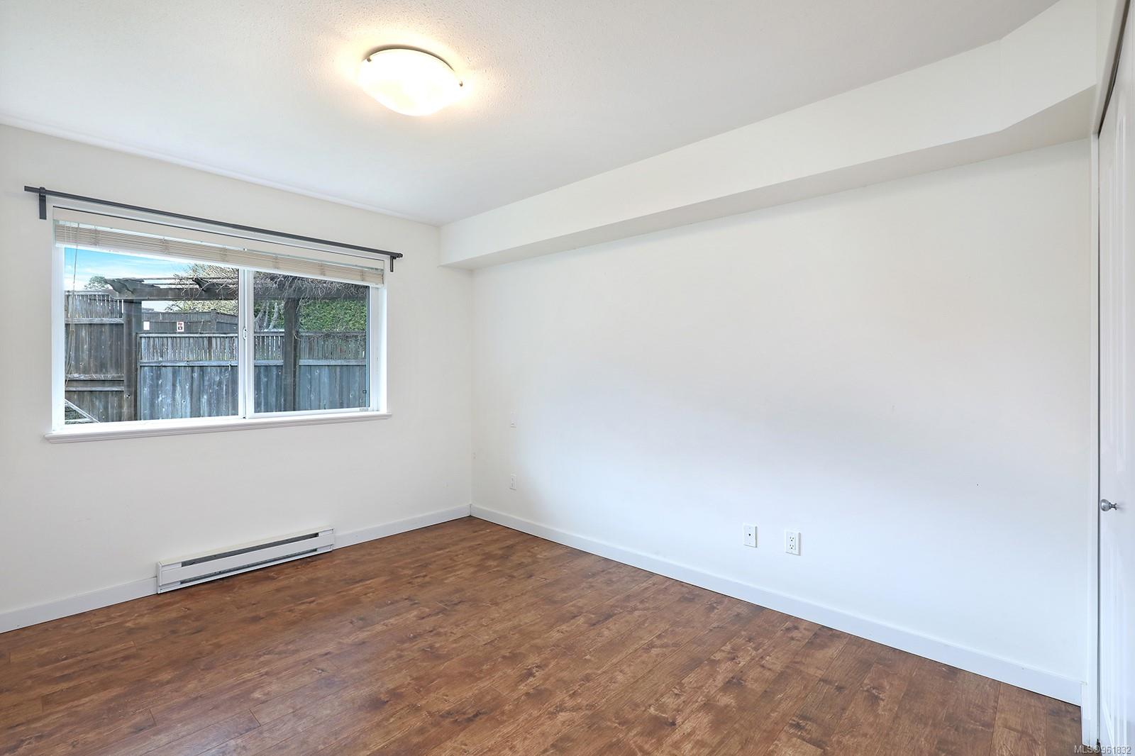 840 Shamrock Pl # 106