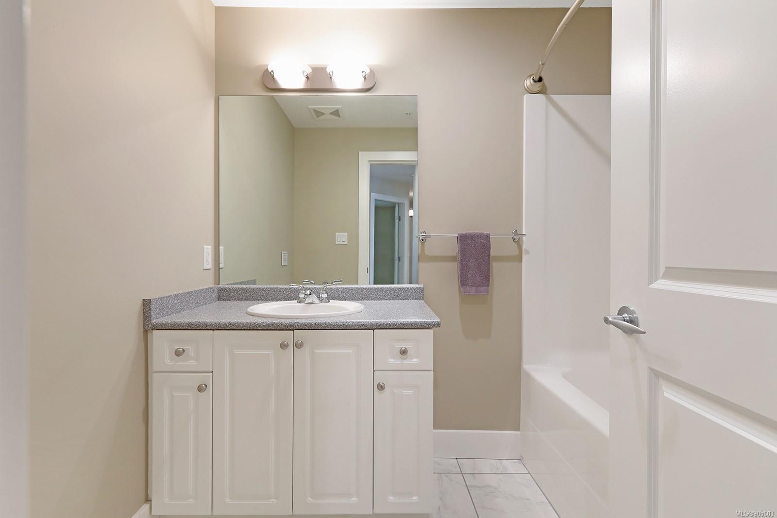 2275 Comox Ave Unit: 403