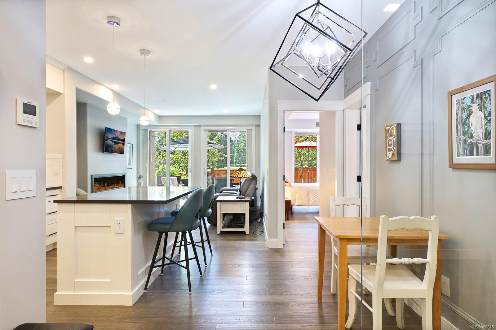 1700 Balmoral Ave # 102