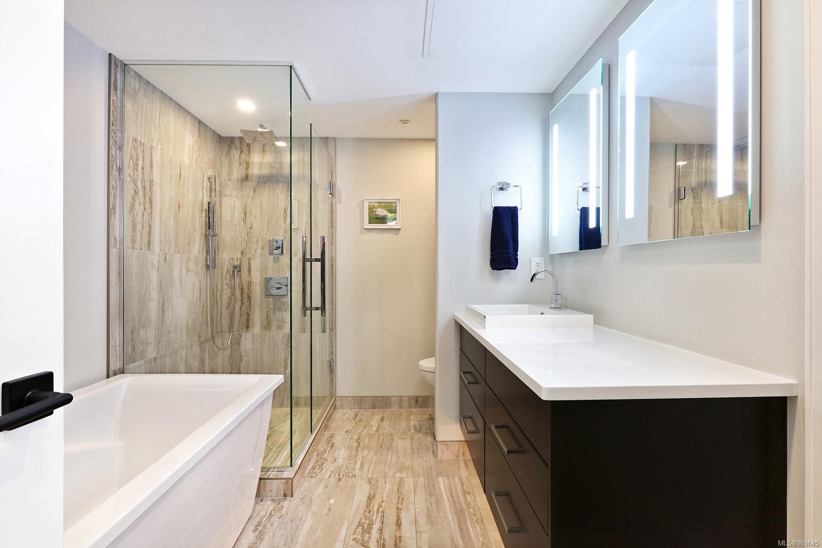 1700 Balmoral Ave # 102