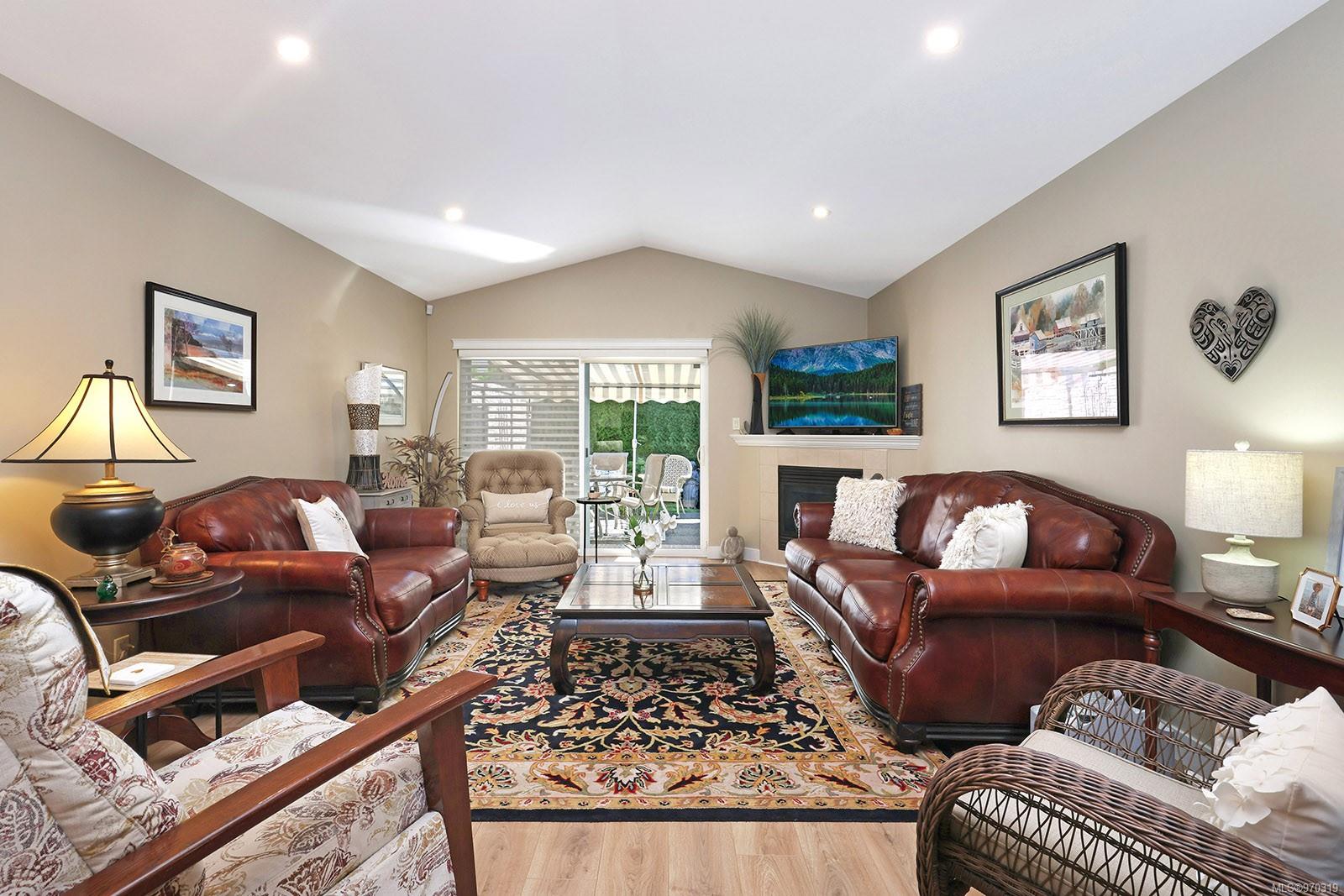 1919 St. Andrews Pl # 124