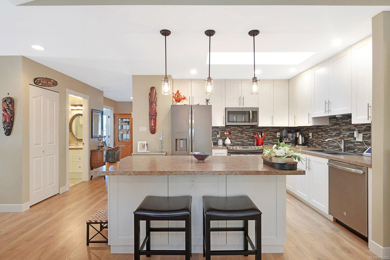 1919 St. Andrews Pl # 124