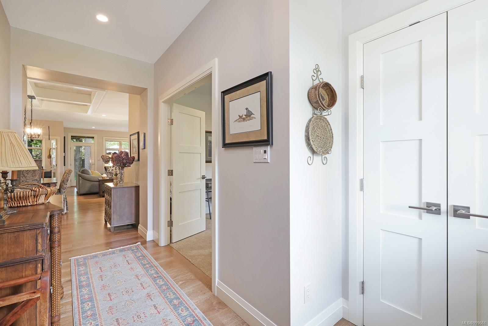 2828 Bristol Way # 110